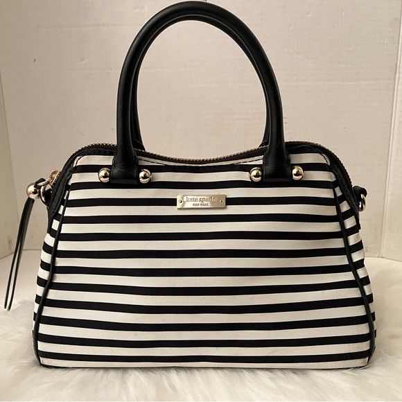 👜 Kate Spade Black & White Striped Satchel Bag👜 - Picture 7 of 7